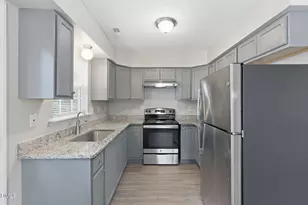 1015 Fairview St, Durham, NC 27707 - Photo 11