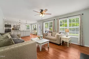 132 Bonfire Ct, Smithfield, NC 27577 - Photo 7