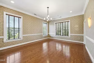 2801 Glenwood Gardens Ln, Raleigh, NC 27608 - Photo 7