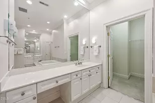 2801 Glenwood Gardens Ln, Raleigh, NC 27608 - Photo 17