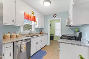 10912 Bent Branch Dr, Raleigh, NC 27603 - Photo 13