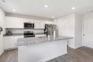 3203 Finch Ct, Sanford, NC 27332 - Photo 11