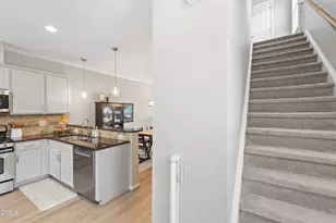 1400 Crafton Way, Raleigh, NC 27607 - Photo 17