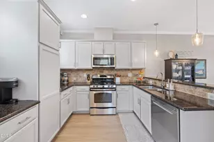 1400 Crafton Way, Raleigh, NC 27607 - Photo 13