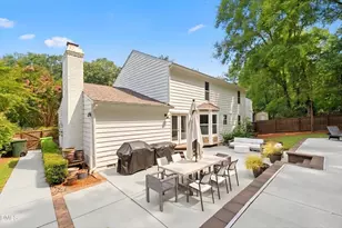 4308 Hickory Ridge Dr, Raleigh, NC 27609 - Photo 57