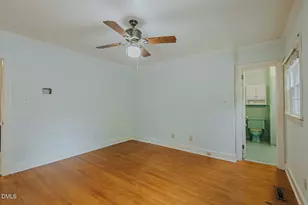 597 Parkview Dr, Burlington, NC 27215 - Photo 25