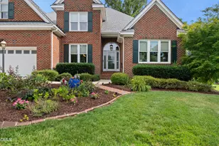 203 Lewiston Ct, Cary, NC 27513 - Photo 3