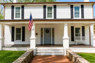 303 E Rosemary St, Chapel Hill, NC 27514 - Photo 1