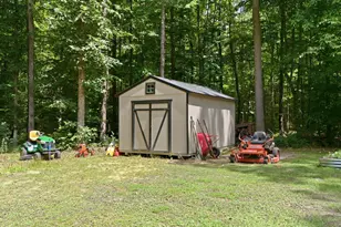 172 Sourwood Ln, Hurdle Mills, NC 27541 - Photo 21