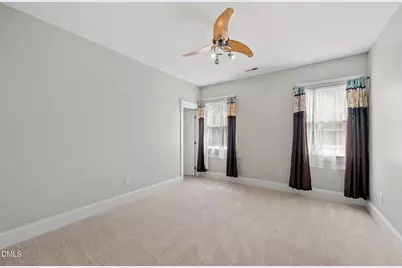 5609 Cary Glen Boulevard, Cary, NC 27519 - Photo 33