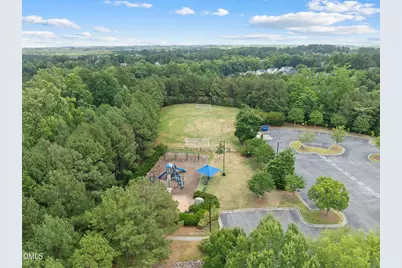 5609 Cary Glen Boulevard, Cary, NC 27519 - Photo 59