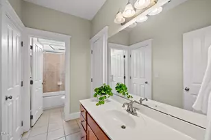 5609 Cary Glen Blvd, Cary, NC 27519 - Photo 35