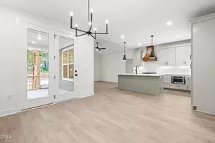 712 Grayhaven Pl, Raleigh, NC 27606 - Photo 5