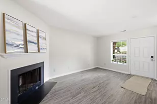 127 Coleridge Ct, Carrboro, NC 27510 - Photo 9
