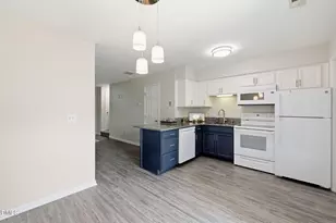 127 Coleridge Ct, Carrboro, NC 27510 - Photo 13