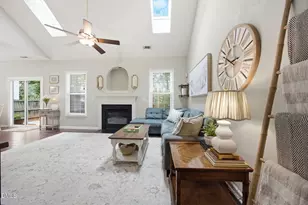 8808 Blakehurst Dr, Raleigh, NC 27617 - Photo 9