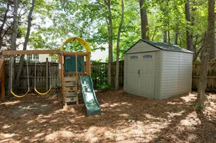 8808 Blakehurst Dr, Raleigh, NC 27617 - Photo 37
