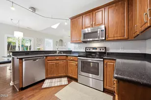 8808 Blakehurst Dr, Raleigh, NC 27617 - Photo 13