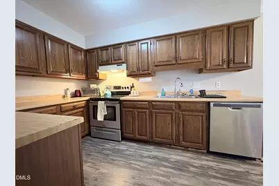 4139 Kaplan Drive, Raleigh, NC 27606 - Photo 5