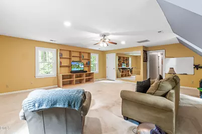 5425 N Hawthorne Way, Raleigh, NC 27613 - Photo 35