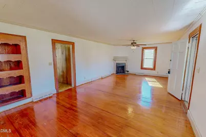 310 Barnette Avenue, Roxboro, NC 27573 - Photo 3