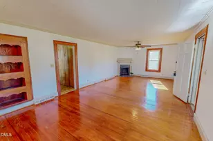 310 Barnette Ave, Roxboro, NC 27573 - Photo 3