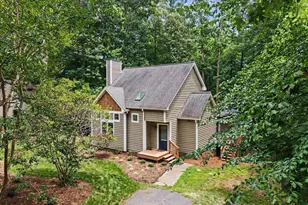 604 Bolin Creek Dr, Carrboro, NC 27510 - Photo 1