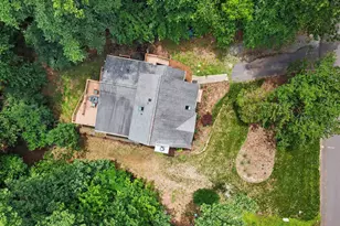 604 Bolin Creek Dr, Carrboro, NC 27510 - Photo 29
