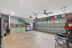 125 Garnet Ln, Clayton, NC 27520 - Photo 35