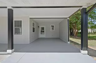 2318 Caroline Dr, Sanford, NC 27330 - Photo 5