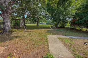 9502 Hurdle Mills Rd, Hurdle Mills, NC 27541 - Photo 31