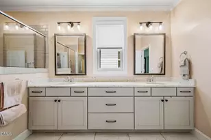 341 Monteith Dr, Chapel Hill, NC 27516 - Photo 25