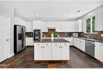4007 Jockey Club Circle, Cary, NC 27519 - Photo 15