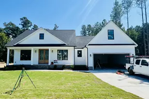 175 Hillstead Way, Smithfield, NC 27577 - Photo 1