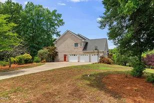2901 Lauren Oaks Dr, Raleigh, NC 27616 - Photo 53