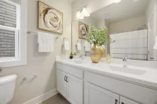 542 Beacon Ridge Blvd, Chapel Hill, NC 27516 - Photo 5