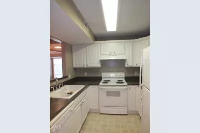 1211 Westview Lane #203, Raleigh, NC 27605 - Photo 7