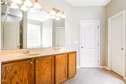 1033 Crystalwater Drive, Fuquay Varina, NC 27526 - Photo 23