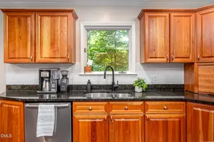 811 Kings Mill Rd, Chapel Hill, NC 27517 - Photo 13