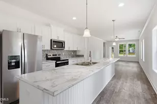 1304 Goldsboro Ave, Sanford, NC 27330 - Photo 11