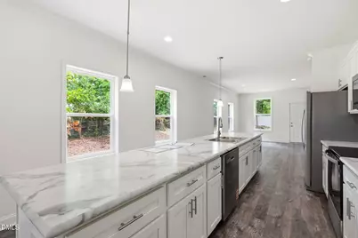 1304 Goldsboro Avenue, Sanford, NC 27330 - Photo 11