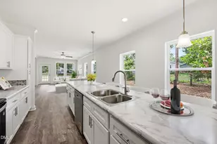 1304 Goldsboro Ave, Sanford, NC 27330 - Photo 11