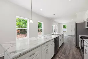 1304 Goldsboro Ave, Sanford, NC 27330 - Photo 13