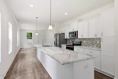 1304 Goldsboro Avenue, Sanford, NC 27330 - Photo 7