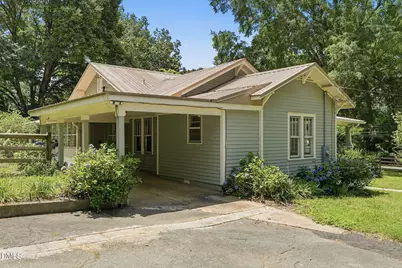 1307 S Chatham Avenue, Siler City, NC 27344 - Photo 5