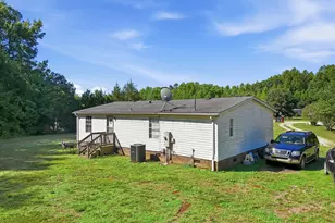 215 Dixon Ln, Roxboro, NC 27574 - Photo 17