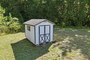 215 Dixon Ln, Roxboro, NC 27574 - Photo 15