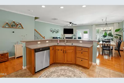 5552 Nur Lane, Raleigh, NC 27606 - Photo 15