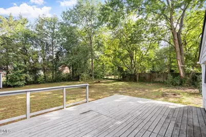 210 Wilmot Drive, Raleigh, NC 27606 - Photo 17
