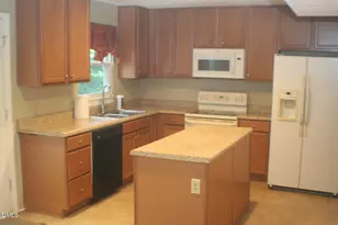 2500 Ann Carol Ct, Raleigh, NC 27603 - Photo 17